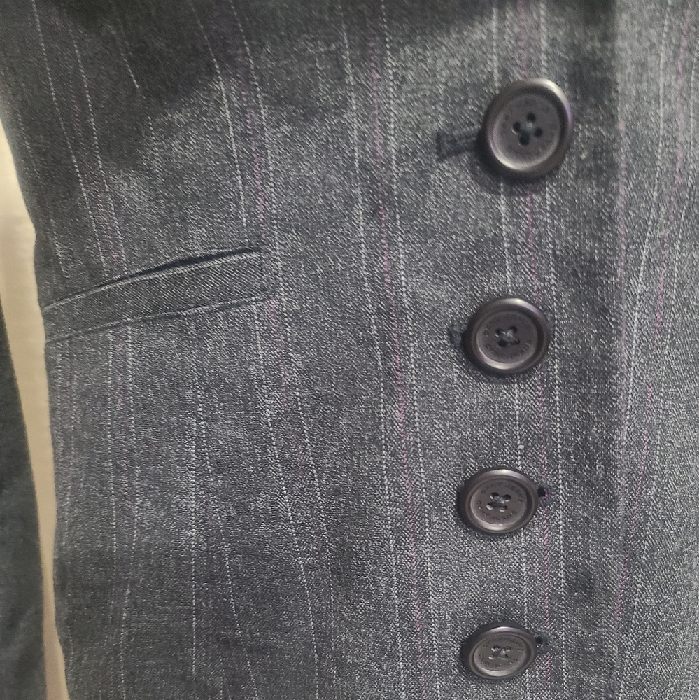 DKNY  Jacket - Picture 4 of 9